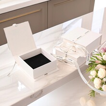 SҶƺڰɫwYƷbжLogoˮb