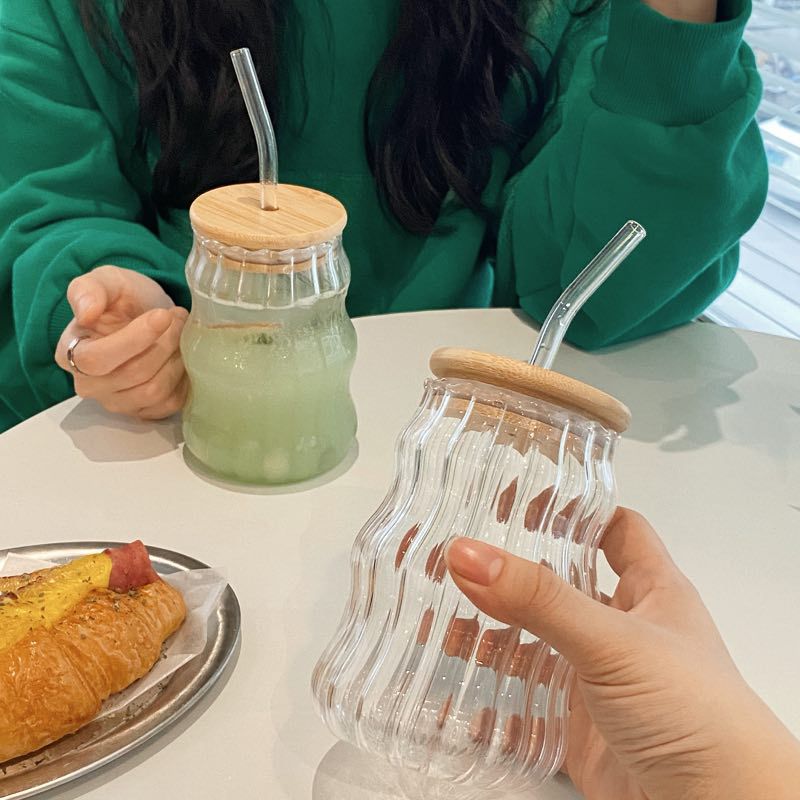 Taza de café de nubes verticales con cubierta de paja de alta borosilicina taza de bebida de té de leche de oficina en el hogar taza de vidrio de agua potable