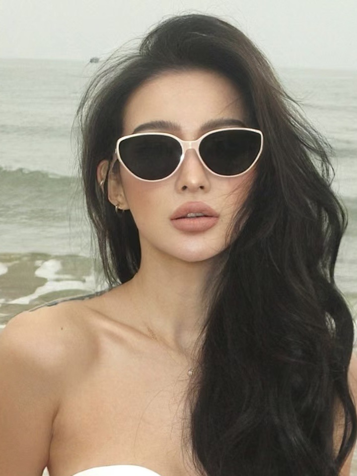 Outdoor, Daily Occasion Solid Color Pattern Unisex Gender Elegant, Simple Style Style Bright Black, Coffee Tea, Creamy-white Color Elegant Simple Style Solid Color PC UV400 Protection Round Frame Full Rim Frame Women's Sunglasses