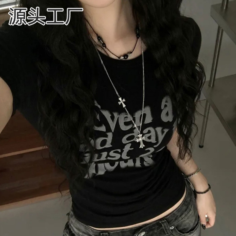 American-Style Spicy Girl Black Round-Neck Slim-Fit Short-Sleeve T-Shirt for Women, Sweet and Cool Style, Slimming and Versatile Casual Top for Women