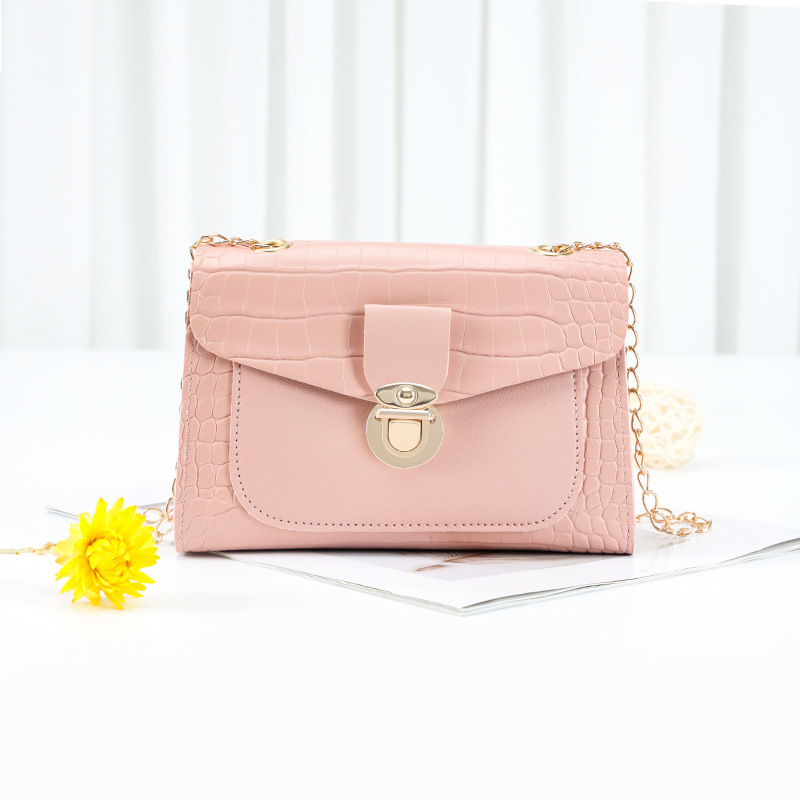 2022 nuevo bolso de mujer simple de moda bolso de hombro bolso de cadena fuente de fábrica de cabello recto image 9