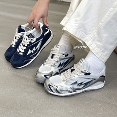 レトロメッシュカジュアルスポーツダッドシューズ女性用、多用途でファッショナブルなシルバーレーザーカップルスタイルカジュアルスポーツフォレストシューズ