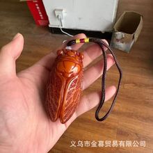 复古老蜜蜡一鸣惊人知了蝉手把件树脂做旧老包浆仿古金蝉挂件挂饰