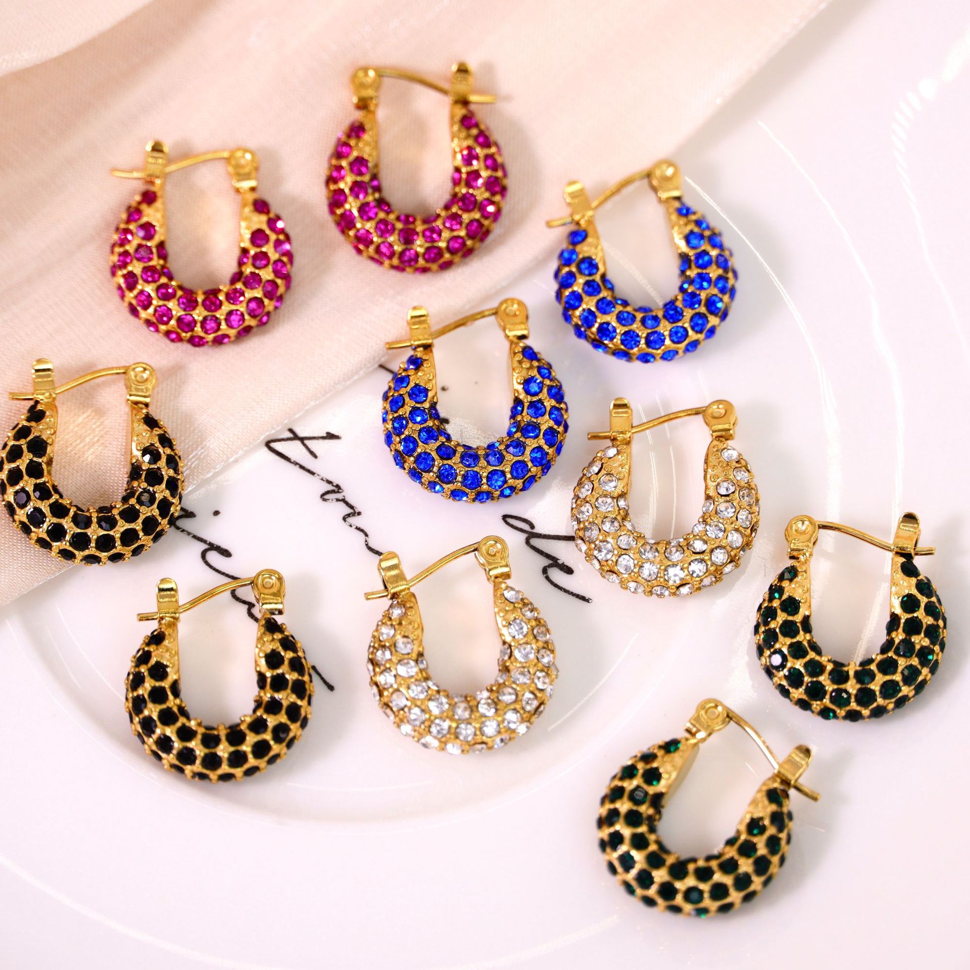 9g Weight 304 Stainless Steel Ear Needle Material Zircon Inlay Material Earrings Classification 1 Pair Quantity Holiday, Daily Occasion 304 Stainless Steel Material Geometric Pattern Women's Gender Plating, Inlay Design Retro, Simple Style Style 1 Pair Retro Simple Style Geometric Plating Inlay 304 Stainless Steel Zircon Earrings 无