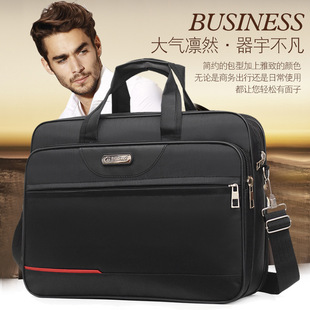 Amazon large capacity laptop travel bag new fashion men's shoulder bag conference briefcase wholesale