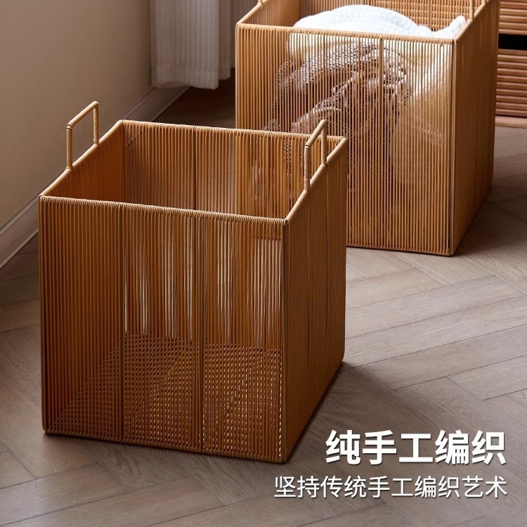 Cesta de ropa sucia tejida de ratán de imitación personalizada Cesta de almacenamiento de ropa sucia para el baño Cesta de ropa sucia impermeable para el hogar Cesta de lavandería para el baño