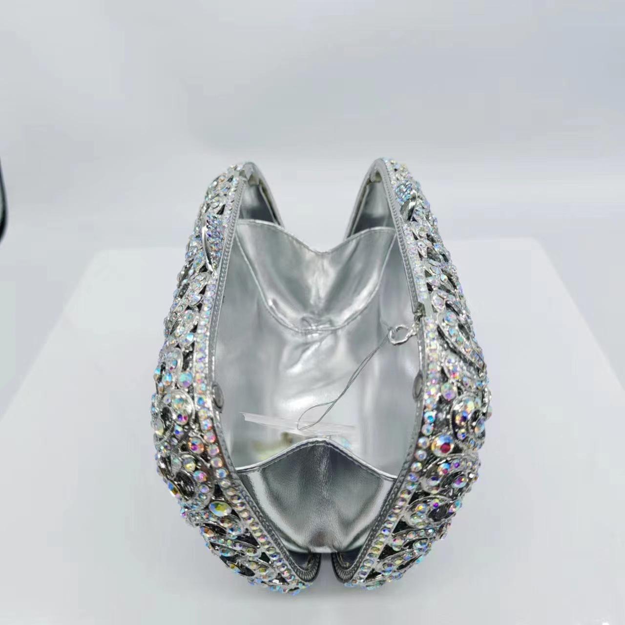 Sirena de diamantes hechos a mano para la cena, caja metálica vacía con diamantes llenos de mano, bolsa de mujer, embrague de piedra plateada