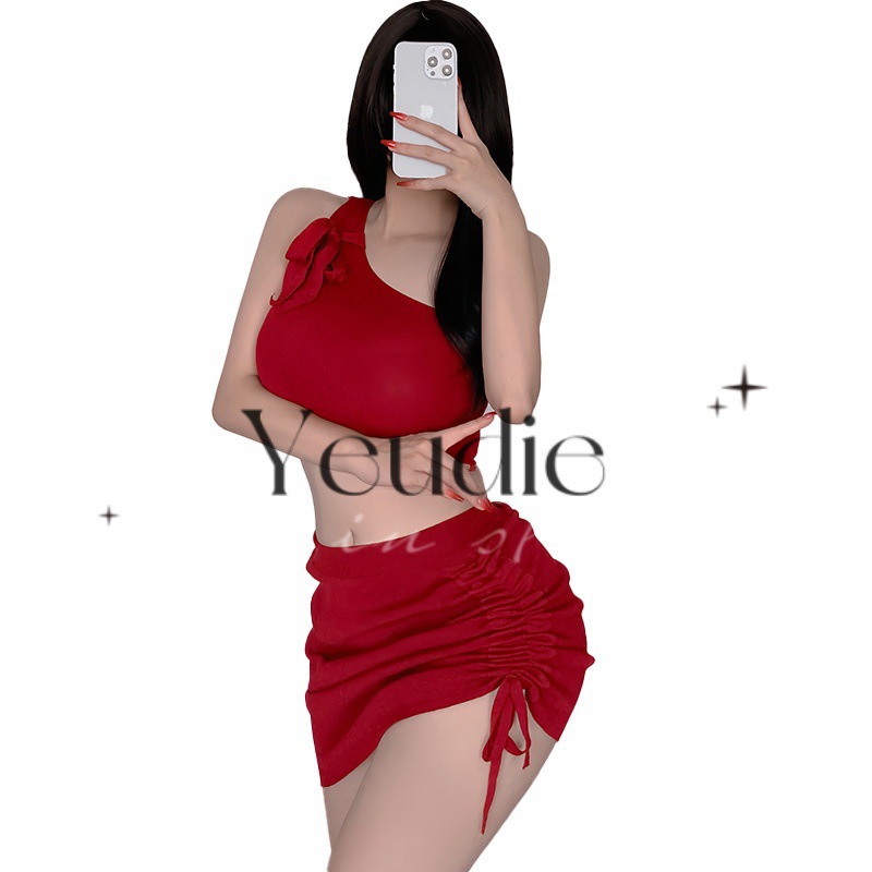 Lencería sexy club nocturno reina Yujie viento hombro inclinado top bolso con cordón falda a la cadera traje de suéter de chica caliente