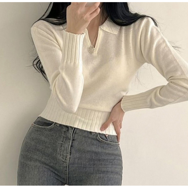 女性用襟ニットボトムシャツ、初春の高級スリムフィットショートインナートップデザインセーター|undefined