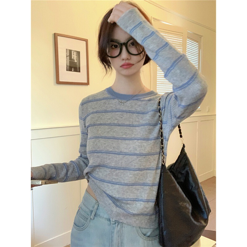 Striped Color-Block Round Neck Long-Sleeve Knit Sweater T-Shirt for Women, Spring and Autumn Design, Stylish Inner Layer Base Shirt Top