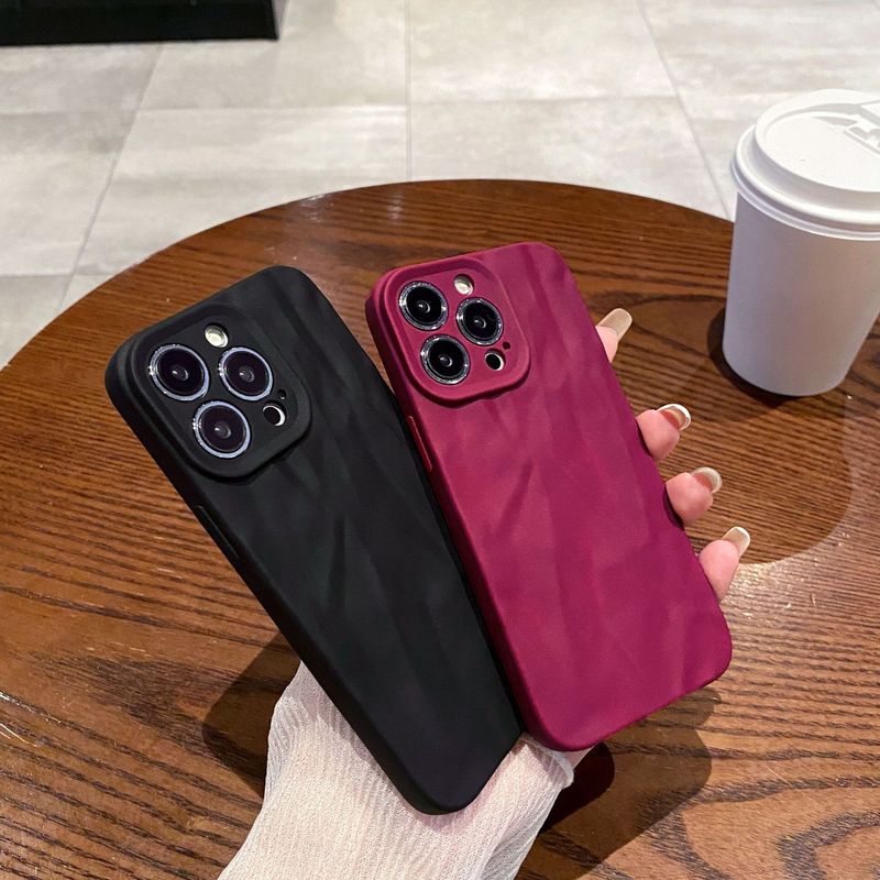 高級感のあるiPhone17/14promax用スマホケース、13/11用マット加工しわ加工、12用ソフトケース、落下防止16|undefined