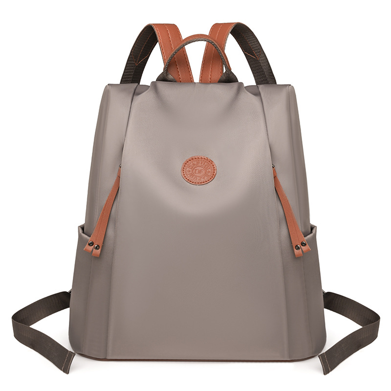 2024 nueva mochila de nailon portátil antirrobo para mujer, mochila de viaje de gran capacidad para todos los partidos, nicho de moda