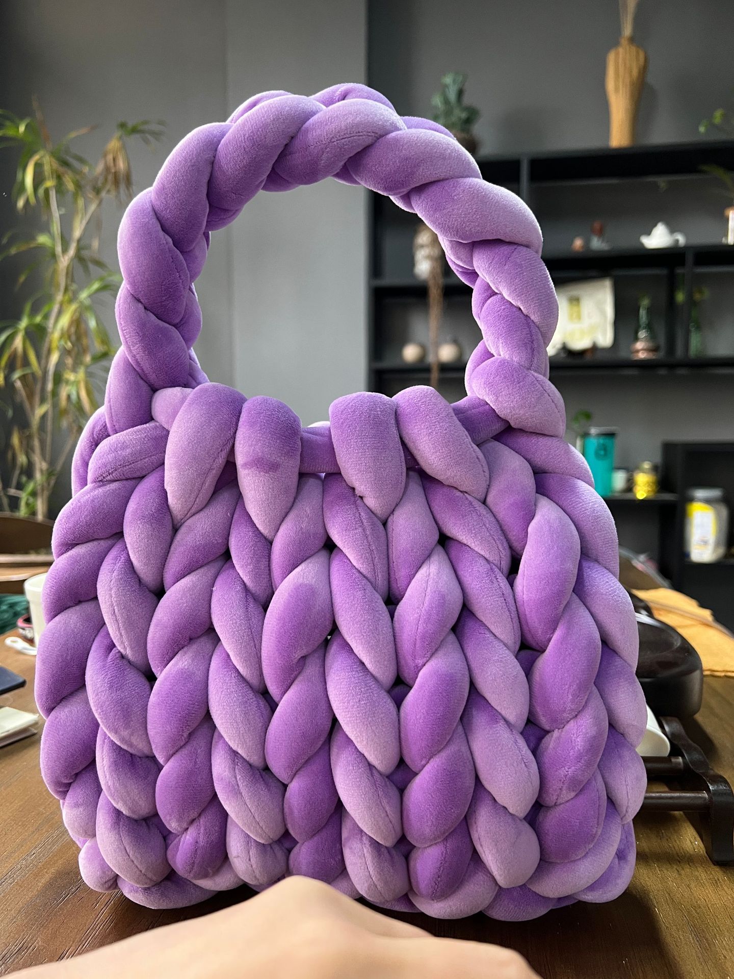 小红书新款绒布包diy手工编织包包水晶绒灌芯纱编织包手拎邮差包-阿里巴巴