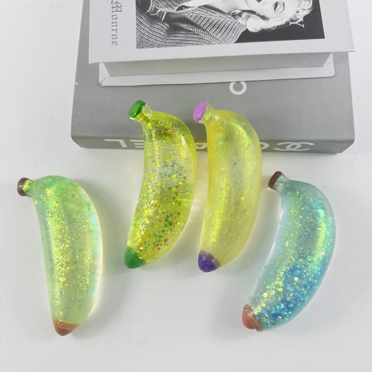 Mega Mac famoso en línea banano super grande pellizco modelo de música de pellizco divertido ventilación de rebote lento pellizco reducción de compresión juguete image 8