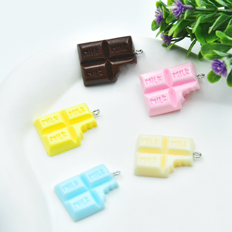Personalized Joker Resin Simulation Notch Letter Chocolate Keychain Pendant DIY Jewelry Accessories Handmade Materials Personalized Joker Resin Simulation Notch Letter Chocolate Keychain Pendant DIY Jewelry Accessories Handmade Materials