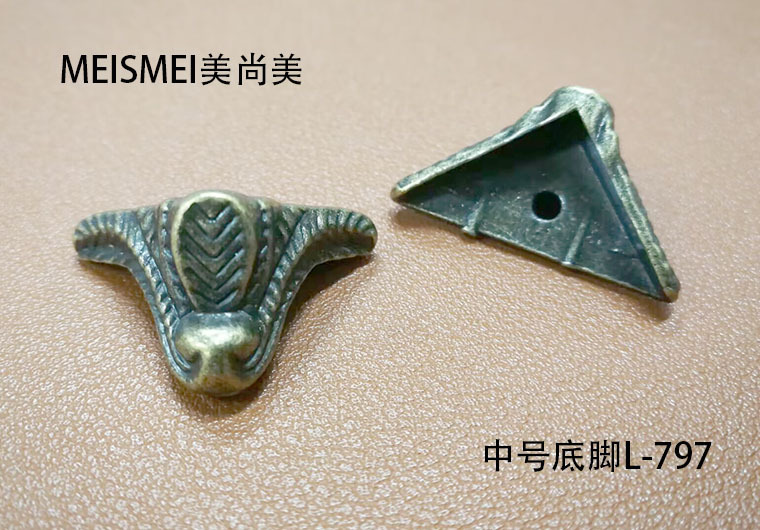 Medium foot L-797-9