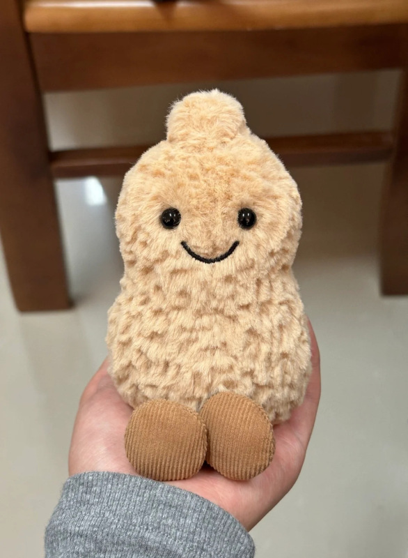 小さくて楽しい桃、桃のような柔らかいぬいぐるみ、人形、かわいい誕生日プレゼント|undefined