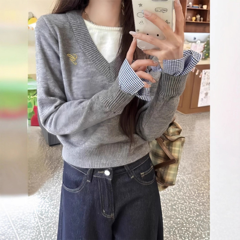 灰色慵懒风V领假两件毛衣女秋冬2025年新款韩系感内搭打底针织衫|undefined