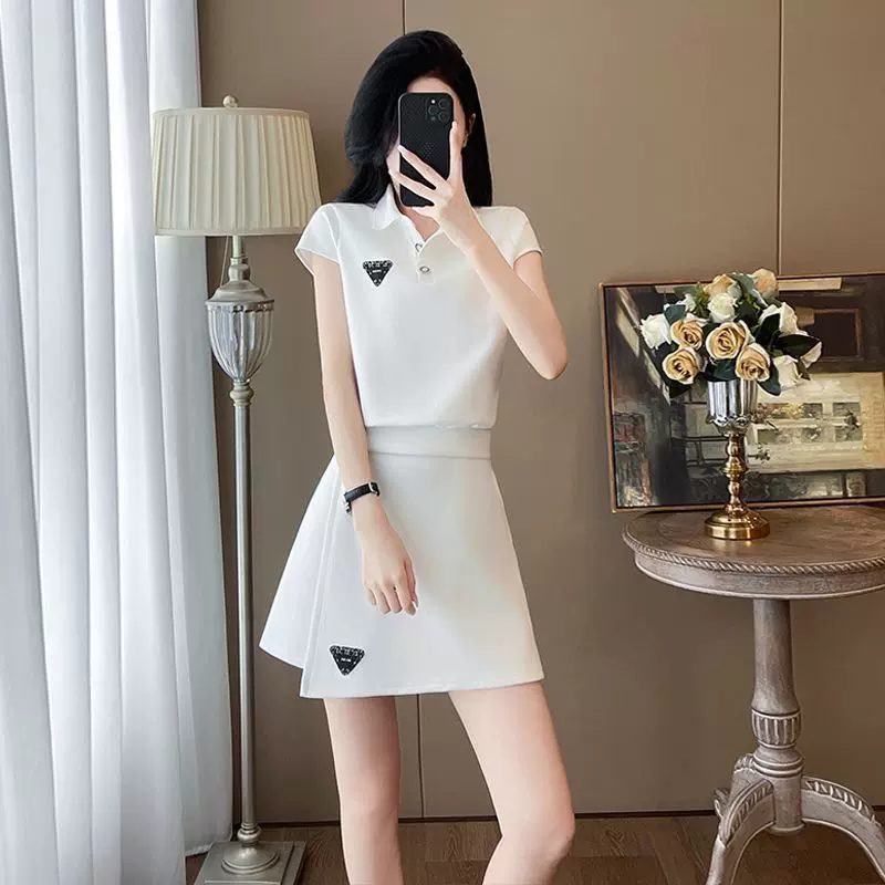 小个子时尚休闲套装夏季新款洋气减龄Polo领上衣显瘦短裙裤两件套