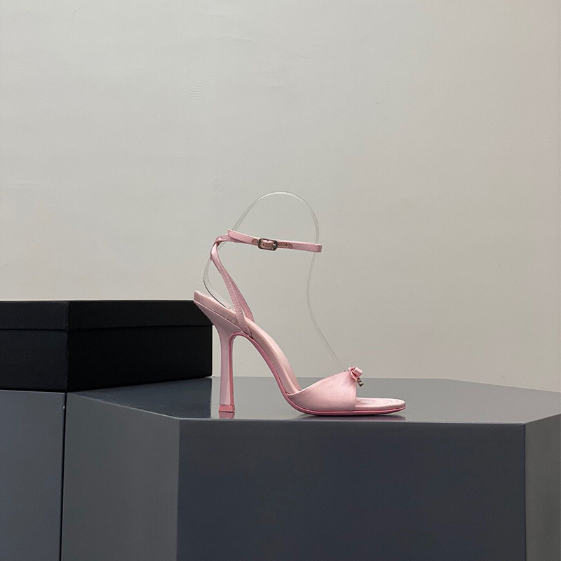 Nuevo tacones altos de seda con lazo de verano 2023 letras de diamante de agua sensuales femeninas con talón fino y dedos abiertos zapatillas rosas