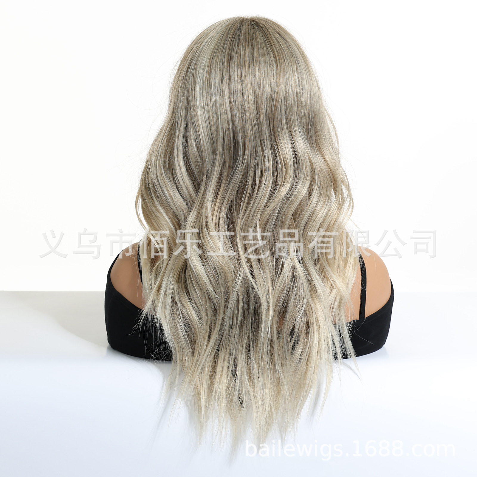 Europeos y estadounidenses pelucas de cabello rizado largo cubierta de cabello completo teñido de fibra química de platino cabello de mujer al por mayor en stock transfronterizo