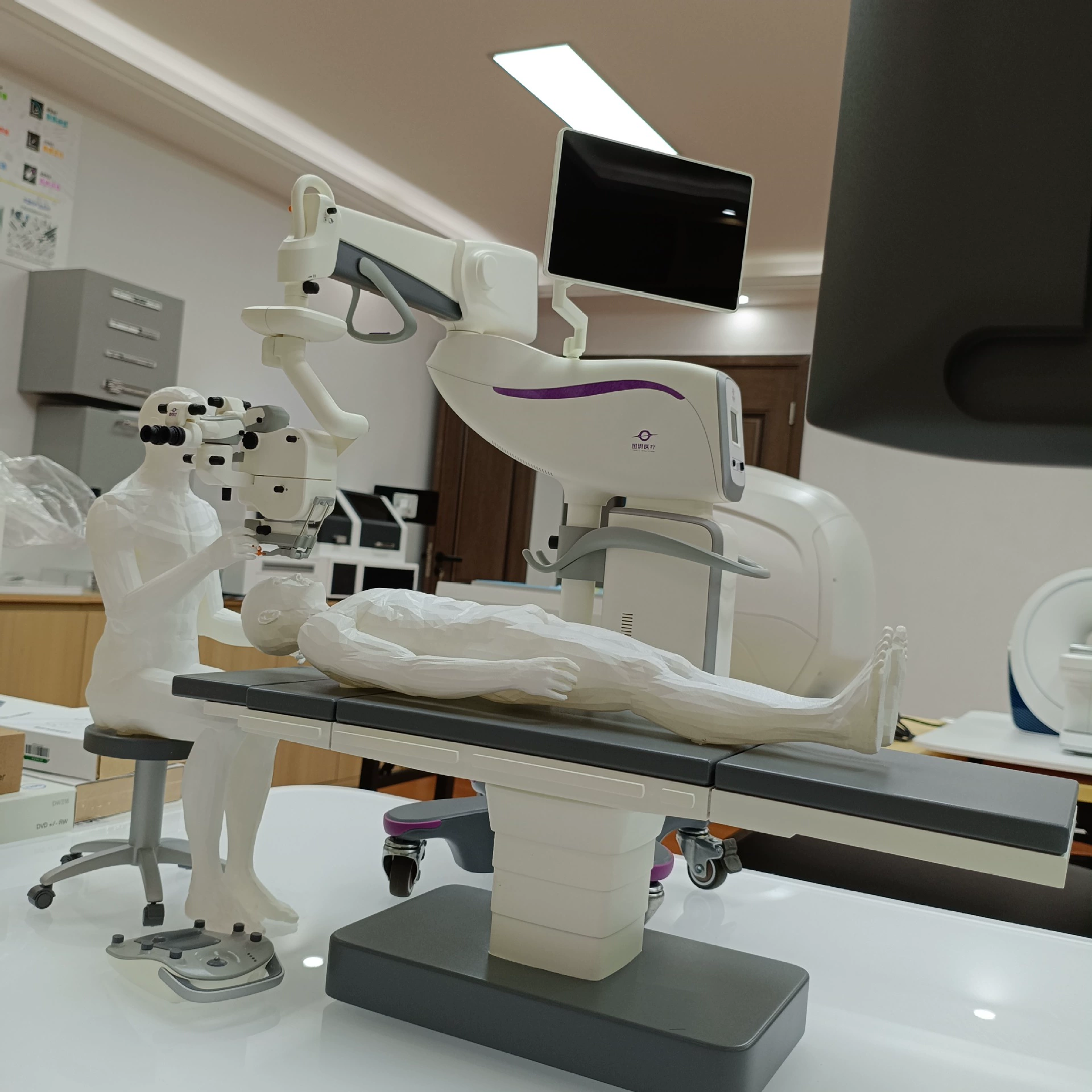 Обработка и изготовление корпусов медицинского оборудования, изготовление образцов по чертежам, обработка на станках с ЧПУ, вспомогательный дизайн