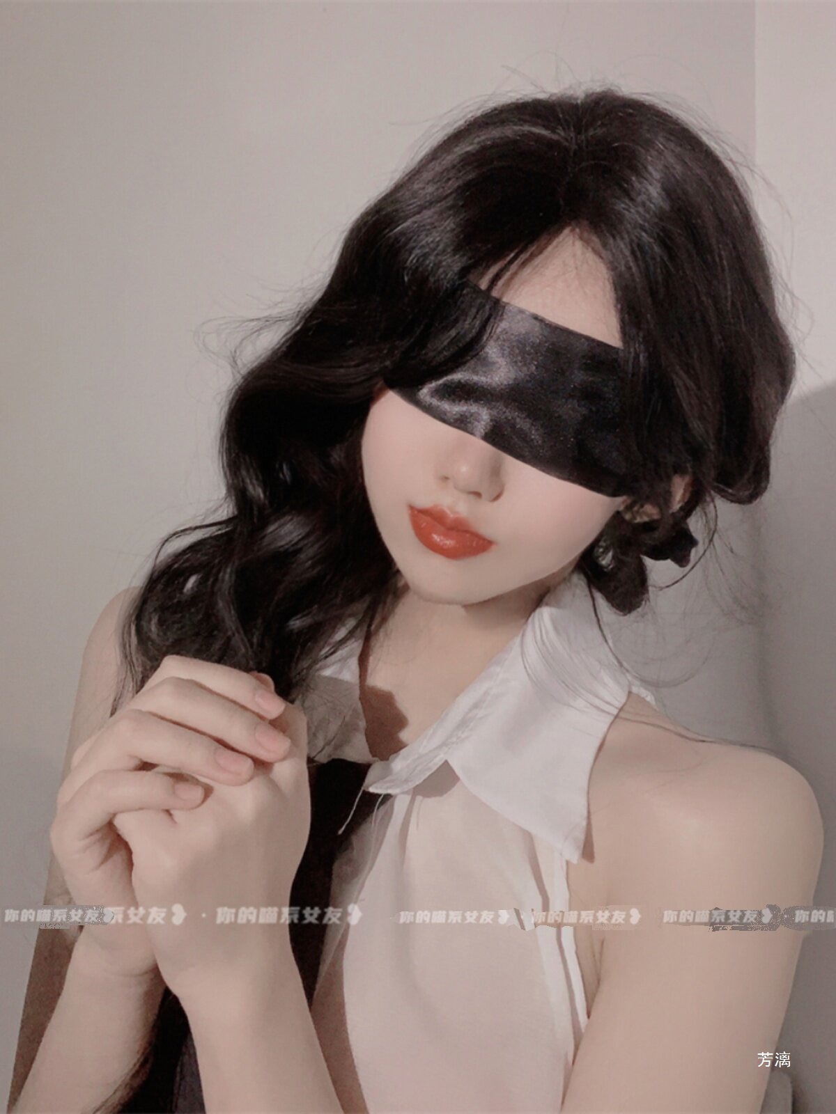 Meow: Black double-sided blackout eye mask, silky satin, sexy and sensual, in a traditional Chinese style, with blindfold ribbon
