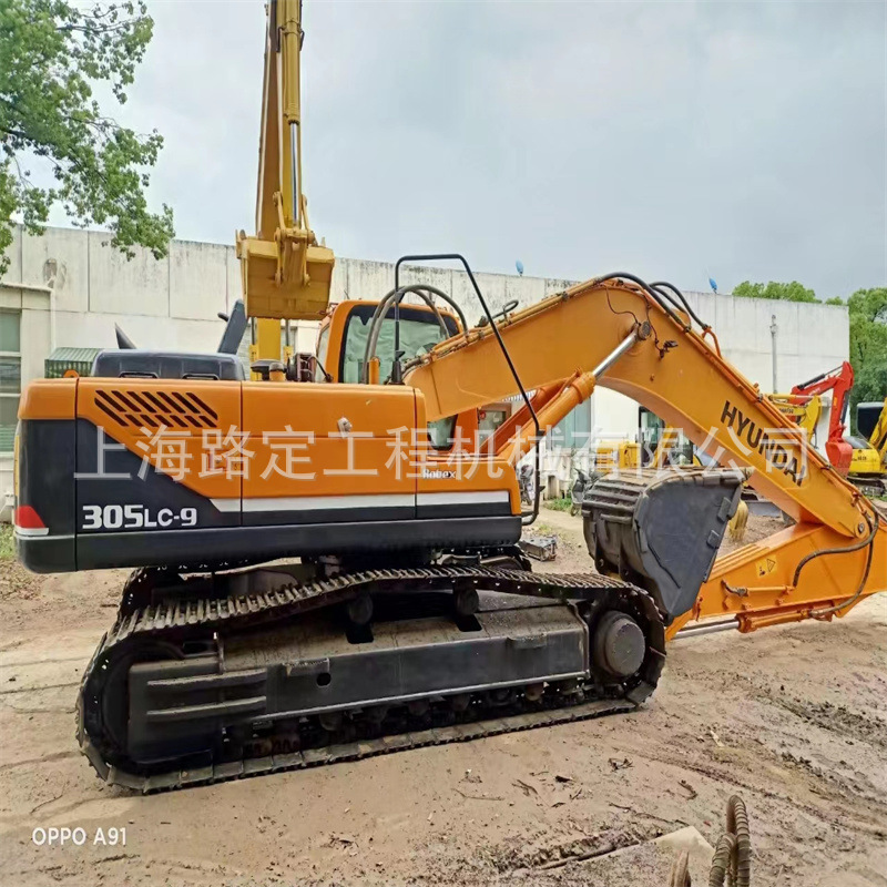 出口贸易 现代305LC-9挖掘机 九成新 价格优惠