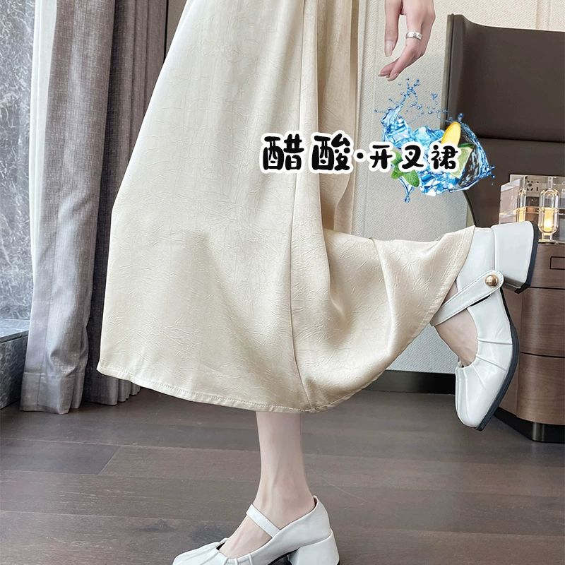 Настоящая фотография готовой атласной юбки высокого класса из ацетата, новая летняя маленькая прямая юбка трапециевидной формы с высокой талией и драпировкой.