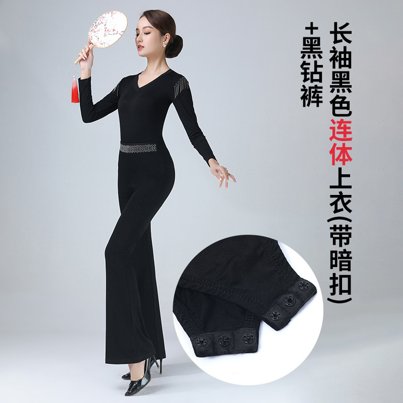 春の新型の形の服の学生は服装の女性を訓練します。|undefined