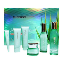 ��ޢ�J�C����ˮӯ�����o�w�׺��������bˮ�龫�A��˪��ϴ����BB˪