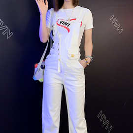 2023年春夏季新款白色背带裤套装小众设计感印花短袖上衣两件套女
