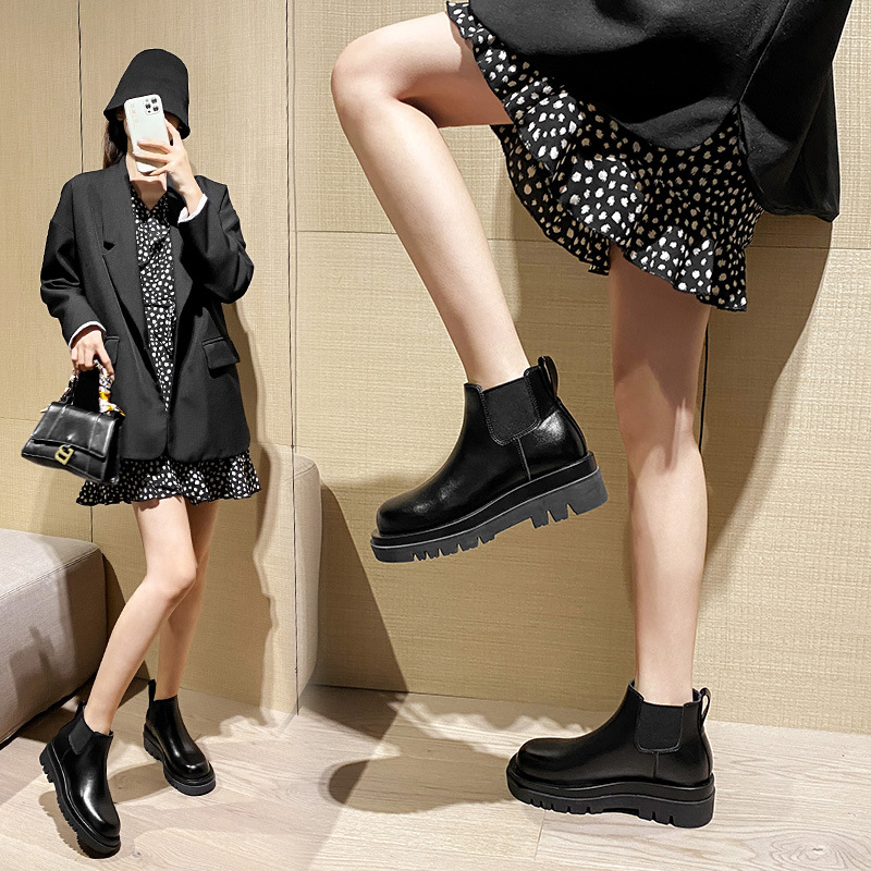 Chelsea botas cortas para mujer 2023 Otoño e Invierno Nuevas botas de tubo de humo de cuero genuino de suela gruesa botas cortas de aumento de altura para mujer botas finas