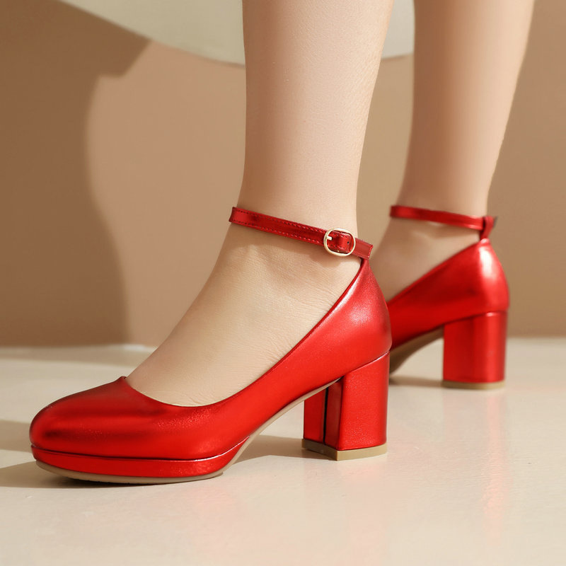 Spring and Autumn Women's Shoes Gold and Silver Round Toe Thick High Heels One-Line Buckle Dance Shoes Fashionable Women's Shoes