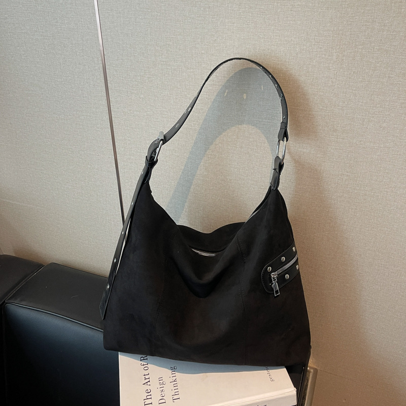Otoño y invierno retro bolsas de terciopelo de seda de gran capacidad para mujeres 2025 nueva sensación de alta calidad bolsas de mano image 7