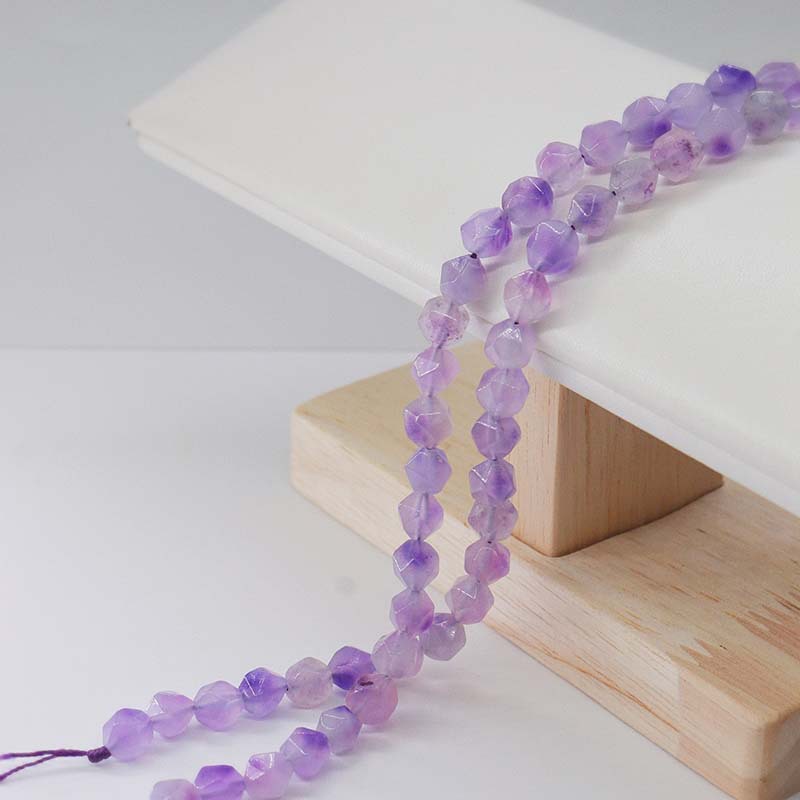 A String Diameter 8mm Natural Stone Chalcedony Irregular Geometric Faceted Jewelry Accessories Beads display picture 9