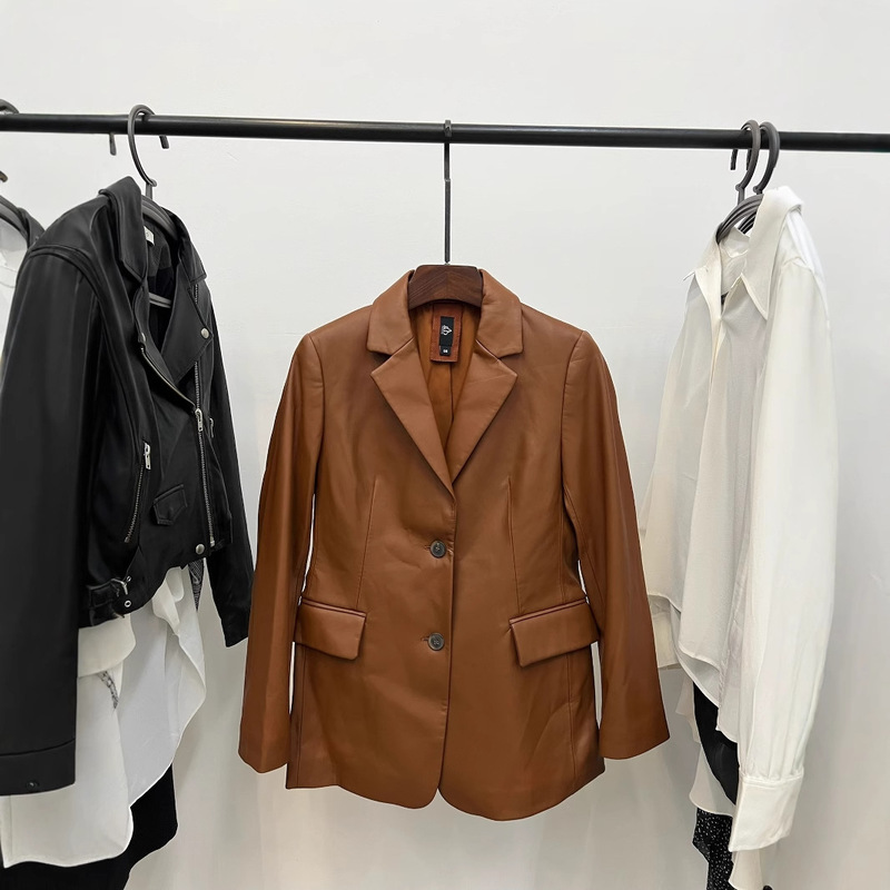 Single Lapel Contrast Button Long Sleeve Leather Coat