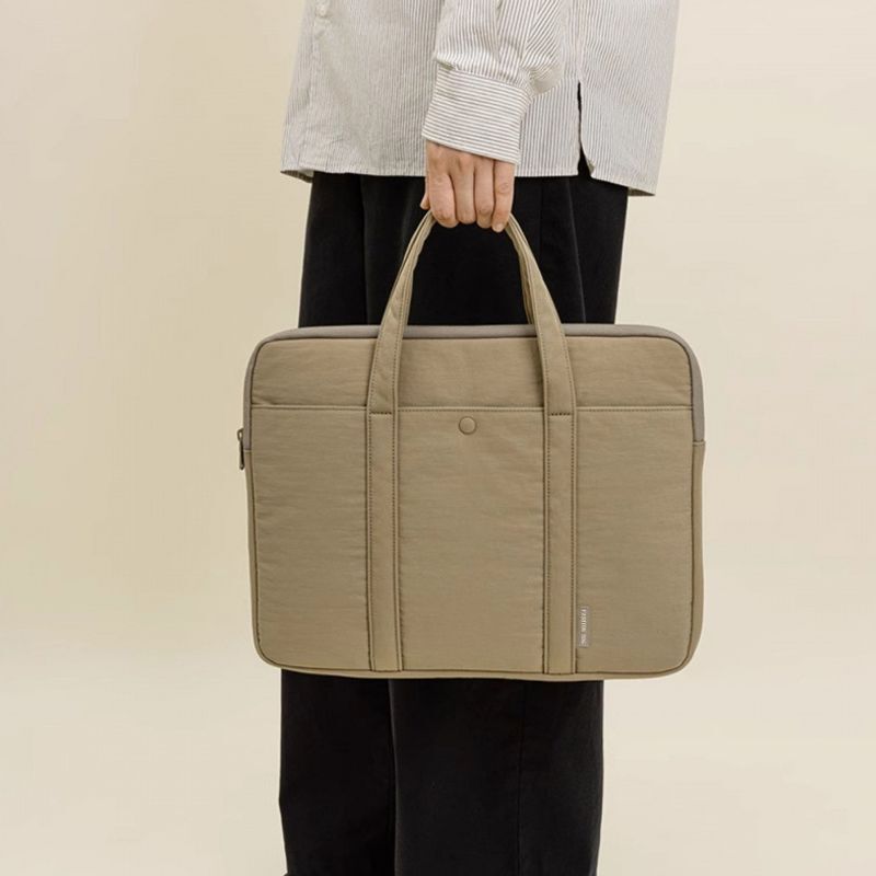 3C Digital Laptop Bag 1314inch 1516inch Universal Space Cotton Shockproof Laptop Bag Large Capacity