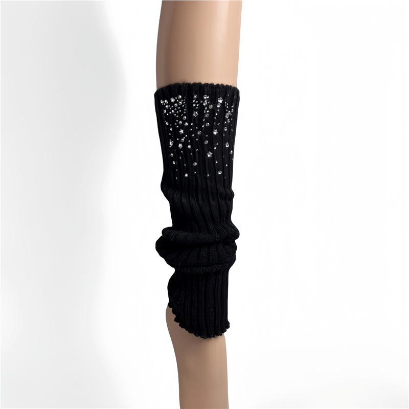 검은색 다섯개 별과 별이 빛나는 하늘