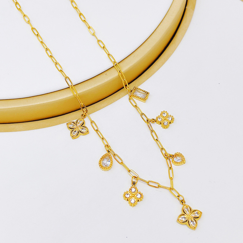 Vierblättriges Kleeblatt Collier Mit Quadratischem Kristallanhänger_voghion.com