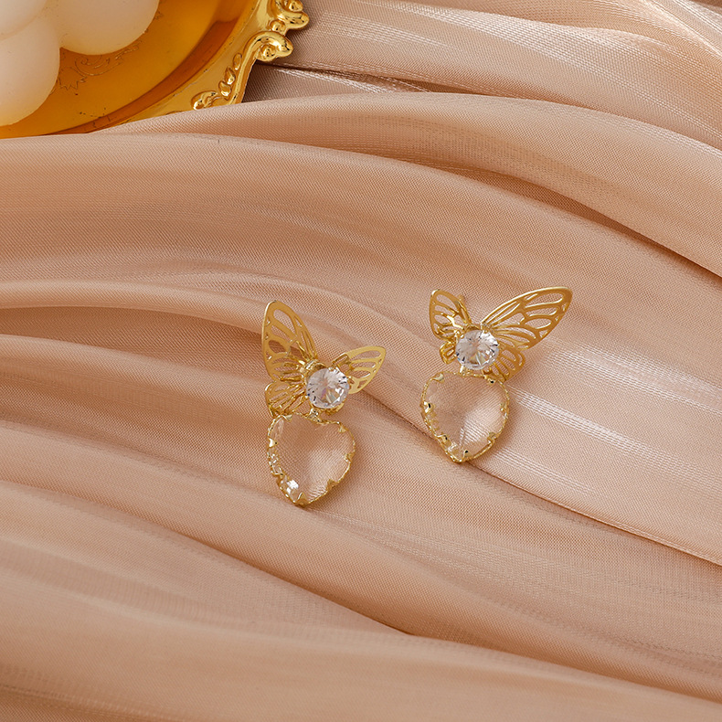 Fashion Heart-shape Hollow Butterfly Micro-inlaid Zircon Copper Earrings Wholesale display picture 5