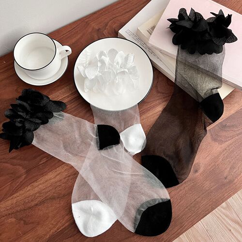 Sweet white petal-edged lace jk mid-calf socks Lolita transparent glass silk summer thin Mary Jane socks