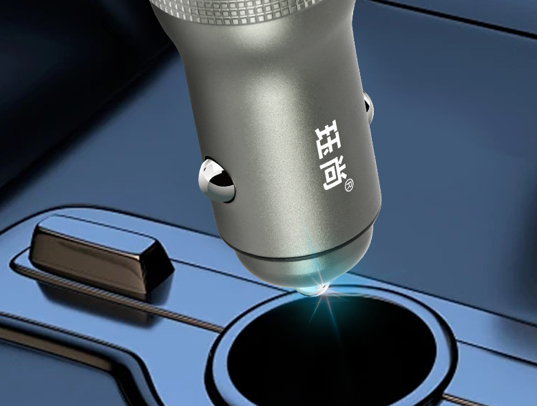 Fully compatible 200W USB TYPE-C car charger metal car charger cigarette lighter plug PD flash charge