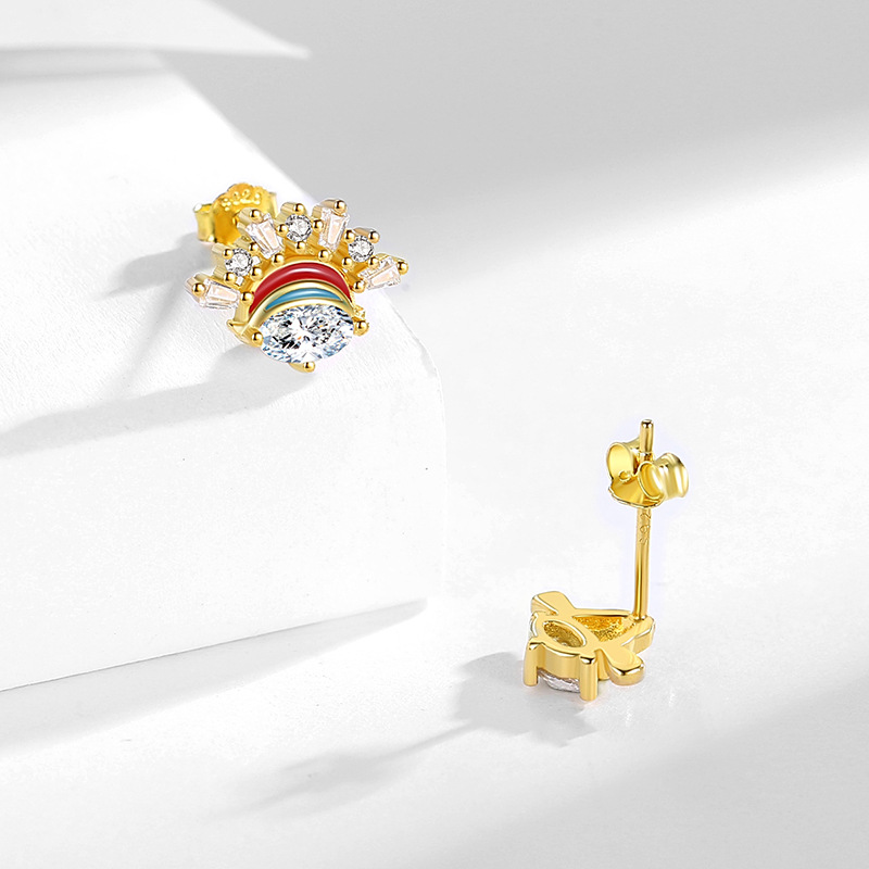 S925 plata estilo étnico creativo moda nacional Hua dan ópera elementos diamante-incrustado asimétrico Stud pendientes retro de las mujeres