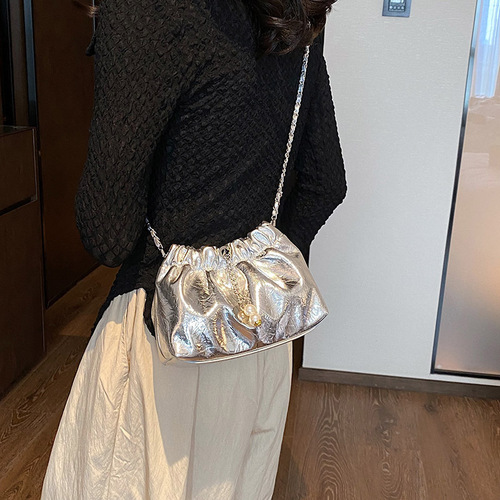 Women's Handbag with Pleated Cloud Design, Summer Chain Crossbody Bag, Elegant and Versatile Single Shoulder or Tote Bag, Ins Style Bucket Bag