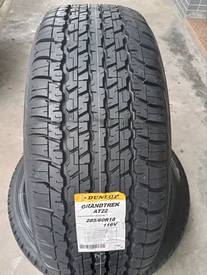 Dunlop car tire GRANDTREK AT22 SUV off-road tire 285/60R18 116V white lettering (Vehicle tire)