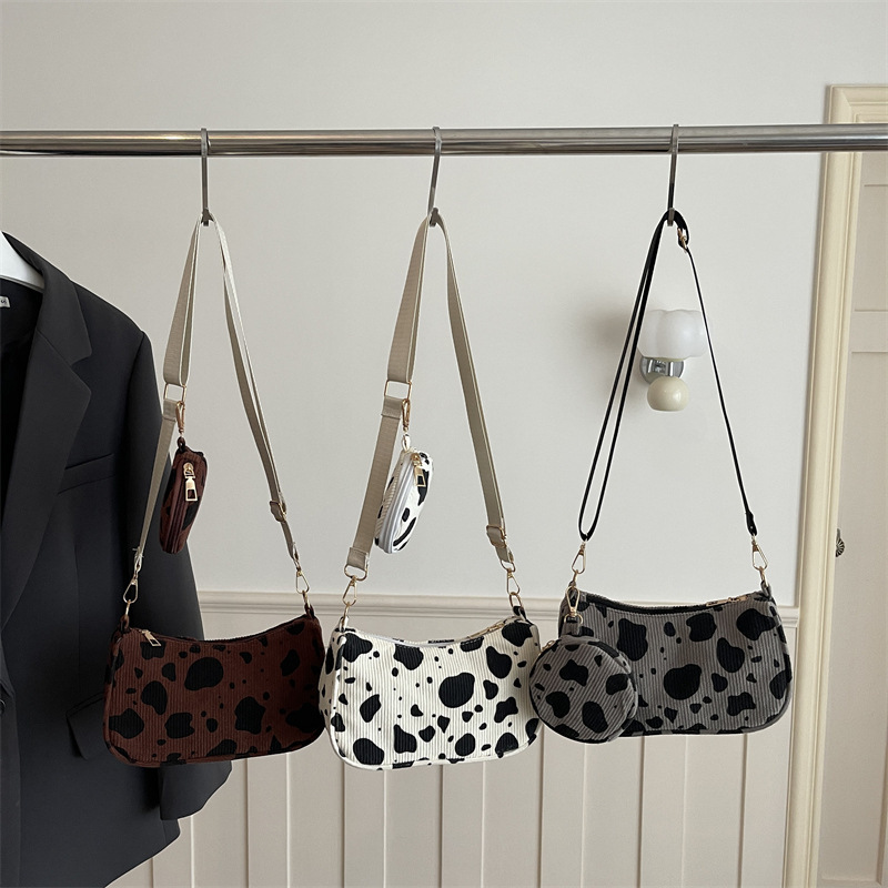 2026 New Cow Print Stylish Women's Shoulder Bag, Fashionable Large Capacity Versatile Underarm Bag, Simple Casual Crossbody Bag 2026 New Cow Print Stylish Women's Shoulder Bag, Fashionable Large Capacity Versatile Underarm Bag, Simple Casual Crossbody Bag
