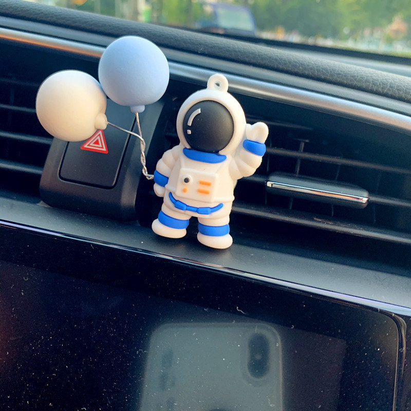 Salida de aire de astronauta espacial