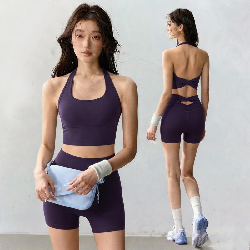 Women's purple halter neck sports bra yoga outfit, suitable for outerwear, with a beautiful back design, all-in-one Pilates training yoga tank top
