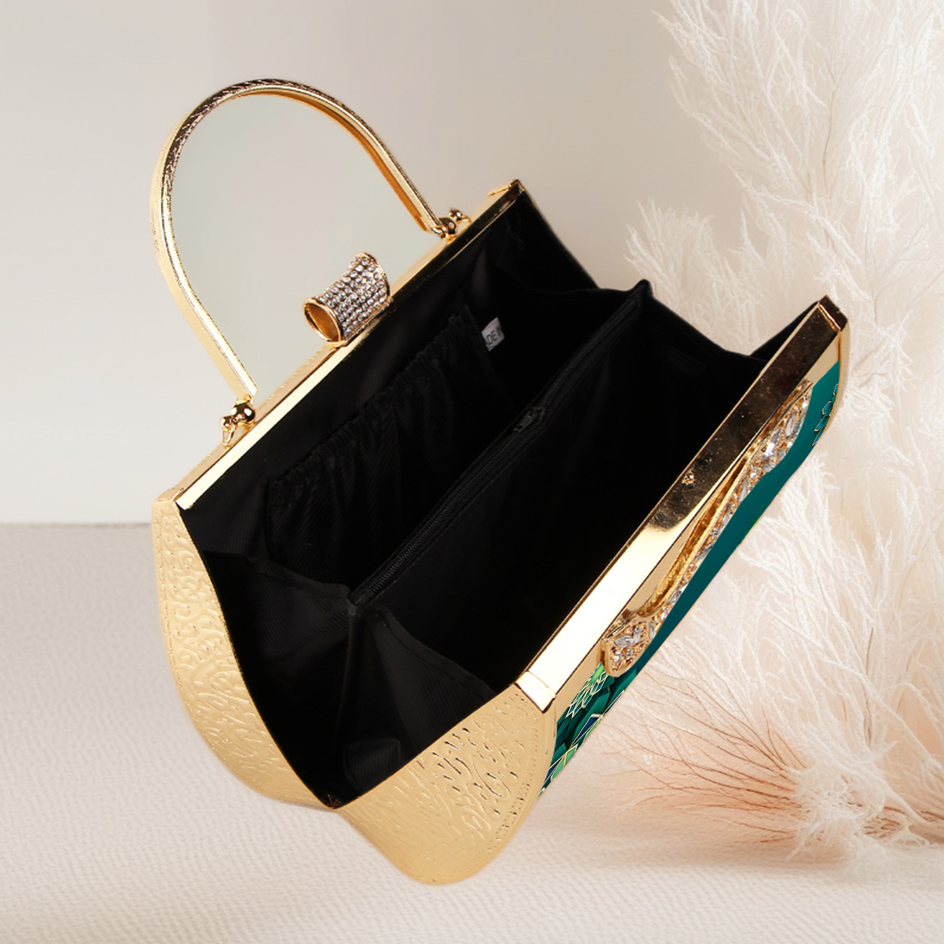 Elegante Abendtasche In Smaragdgrün Mit Blumenmuster Und Gold_voghion.com